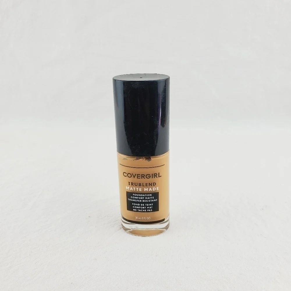 LAST ONE 🔥Covergirl trublend matte made foundation